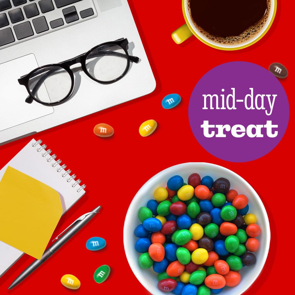 M&M'S Peanut Bulk Party Bag – Vibrant Holiday Candy Bowl Centerpiece for Christmas Celebrations
