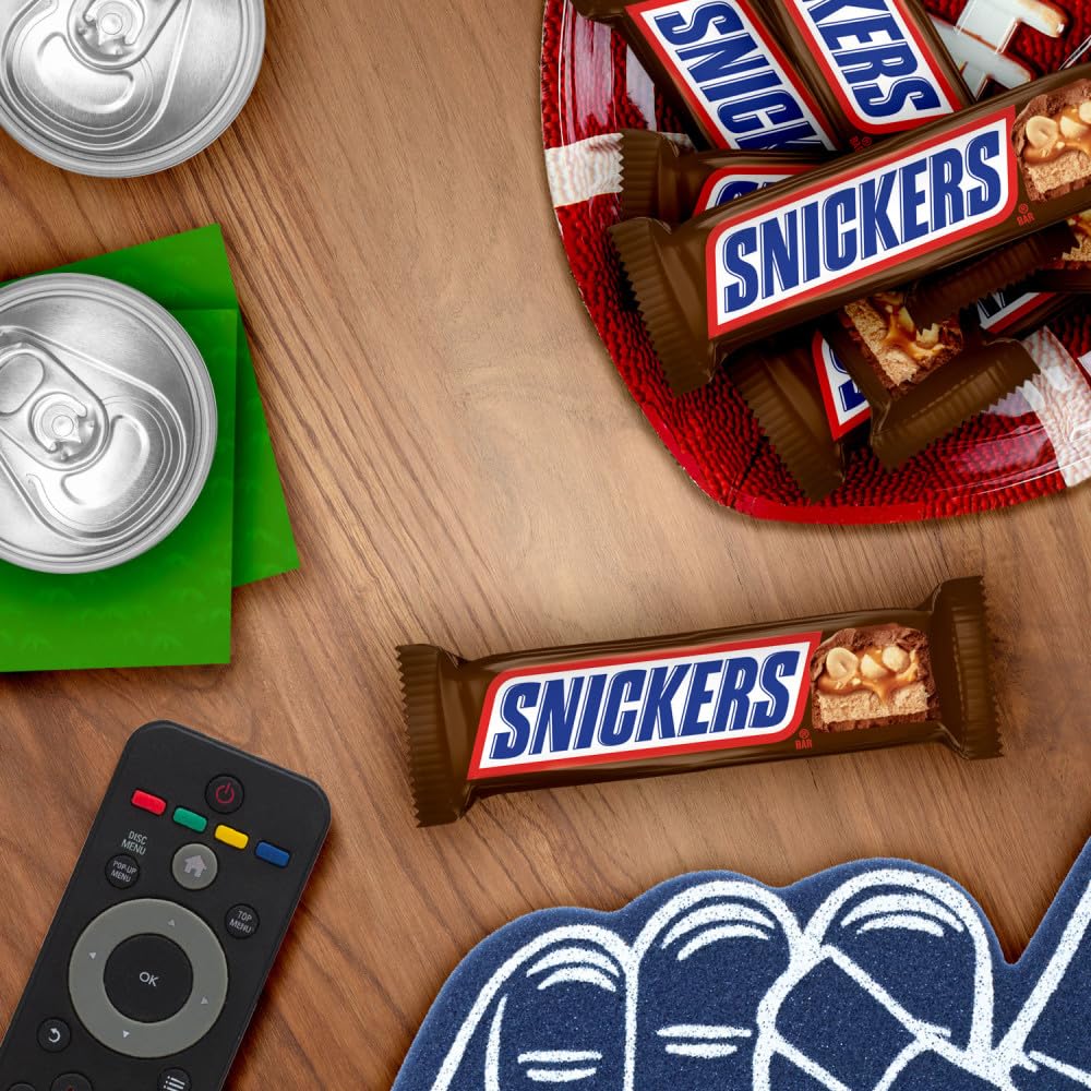 SNICKERS NFL Football Chocolate Bars, Caramel & Peanut – Travel-Friendly Individually Wrapped Candy for Outdoor Watch Parties and Cookouts