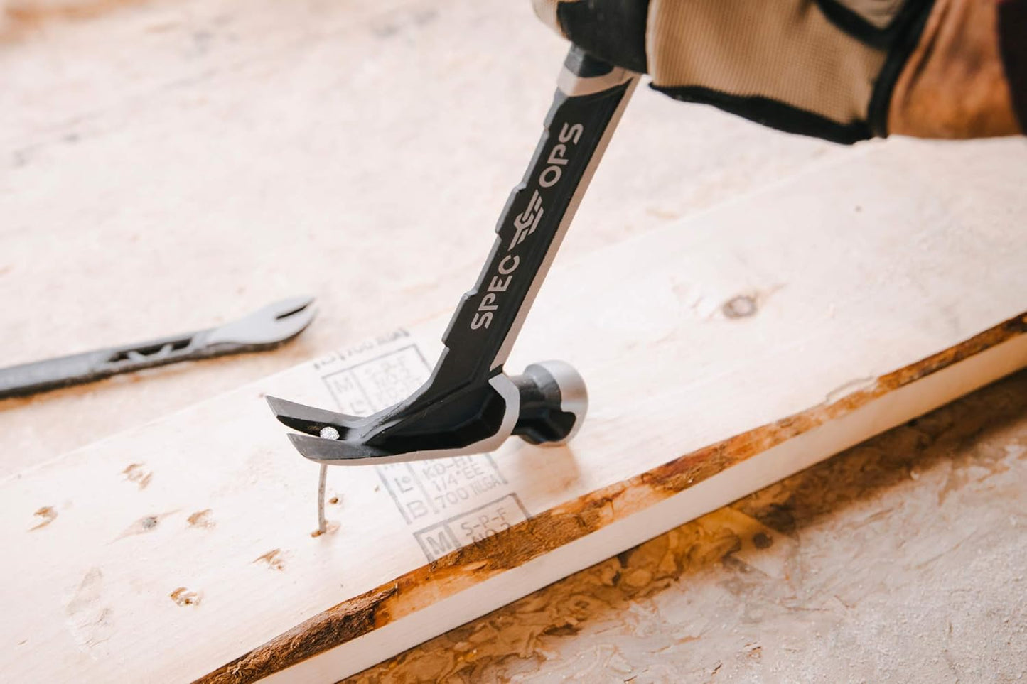 Spec Ops Tools Framing Hammer, 22 oz Lightweight Head for All-Day Framing Productivity on Jobsite