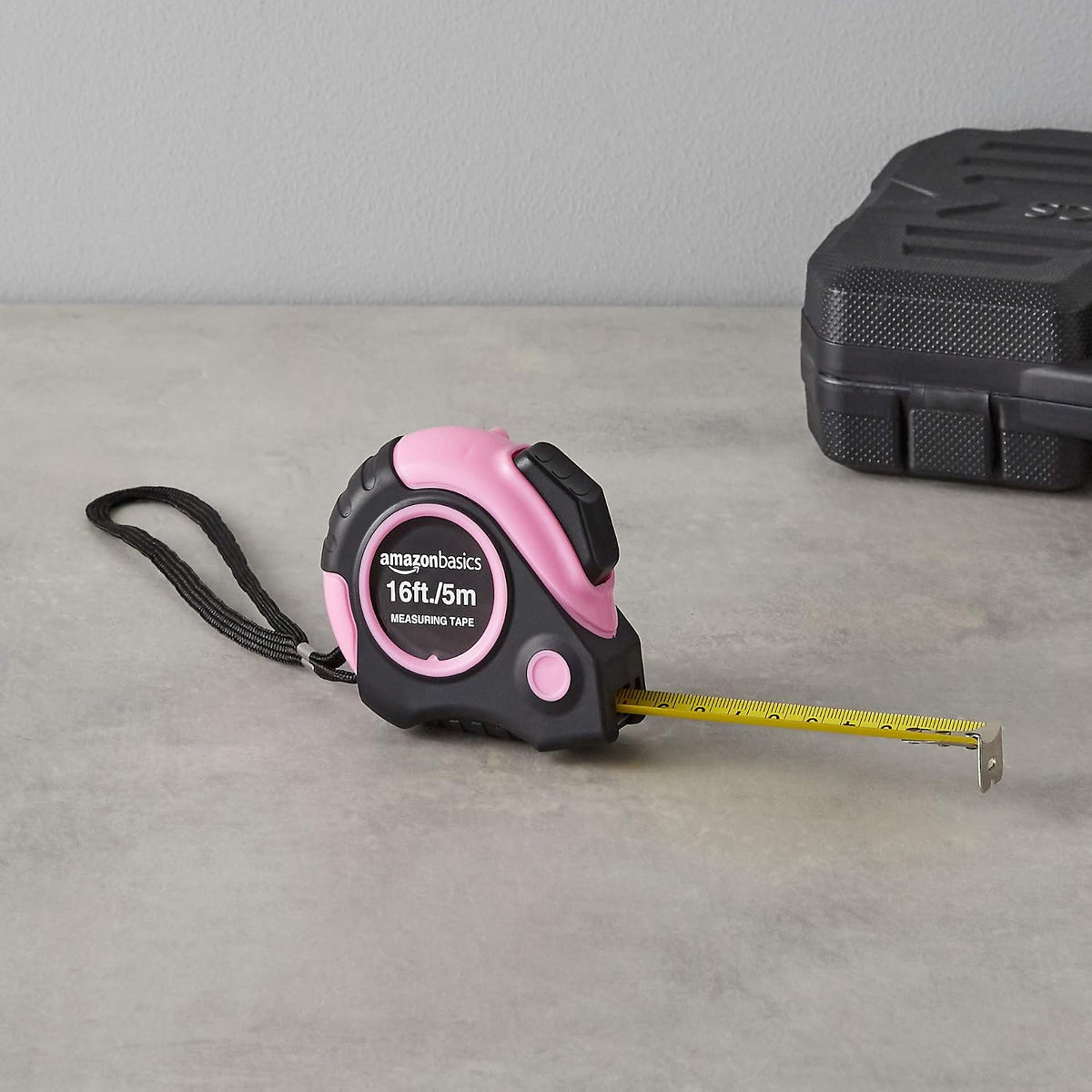 Amazon Basics Retractable Tape Measure with Metric and SAE Measurements, 16ft/5m – Compact Retractable Design with Push-Button Lock for Effortless Everyday Use, Pink