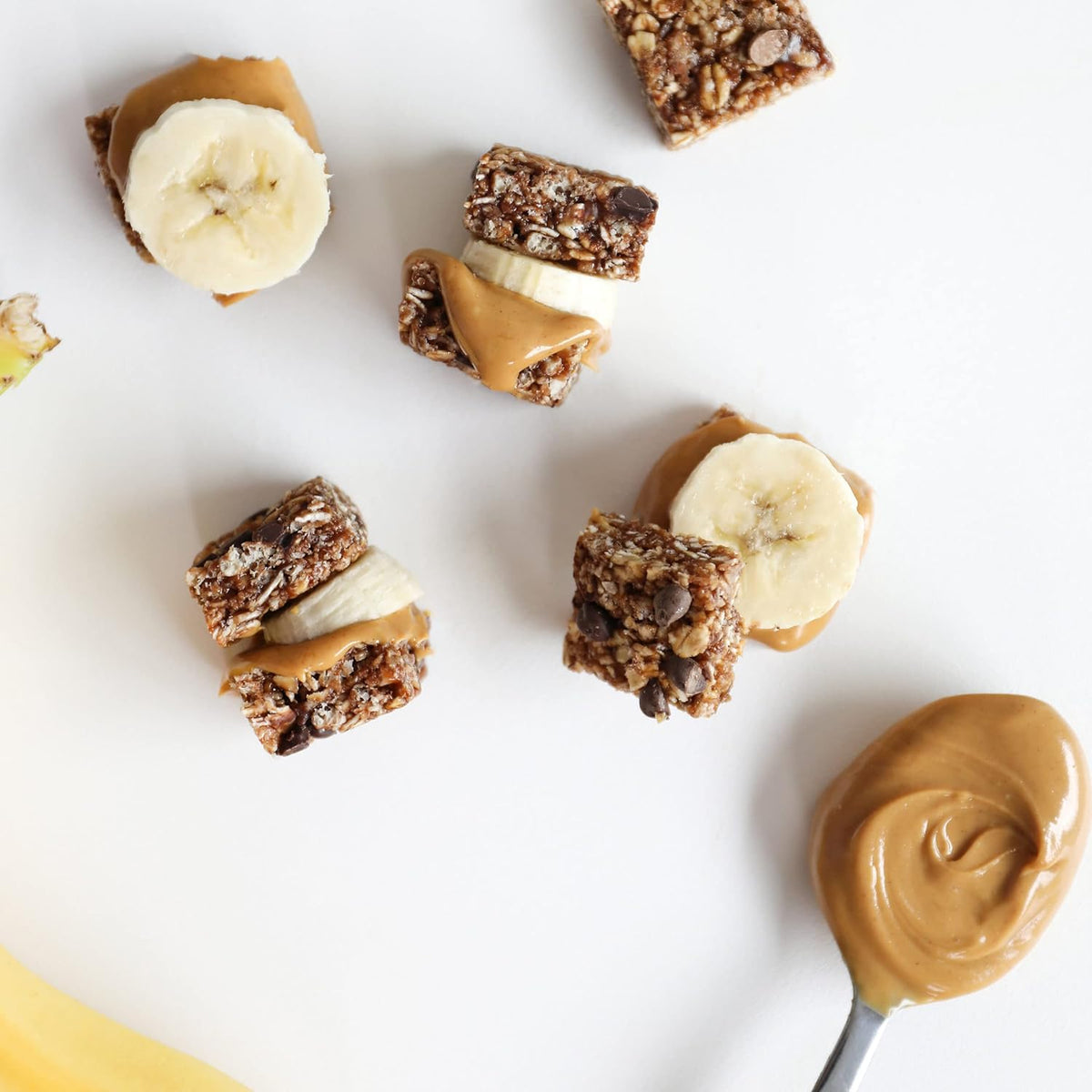 Annie's Organic Chocolate Chip Granola Bars – Gluten Free School Snack for Kids, 6 ct