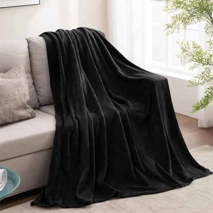 BEDELITE Soft Fleece Throw – Reading Nook and Sofa Decor Piece with Brushed Double-Side Comfort