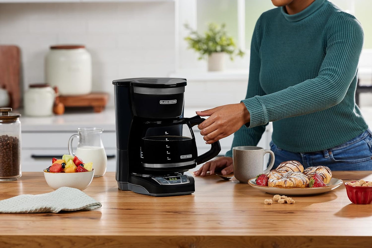 BLACK+DECKER Vortex Brewing Coffee Maker in Black or White Finish, Streamlined 12-Cup Drip Brewer for Simple Kitchens