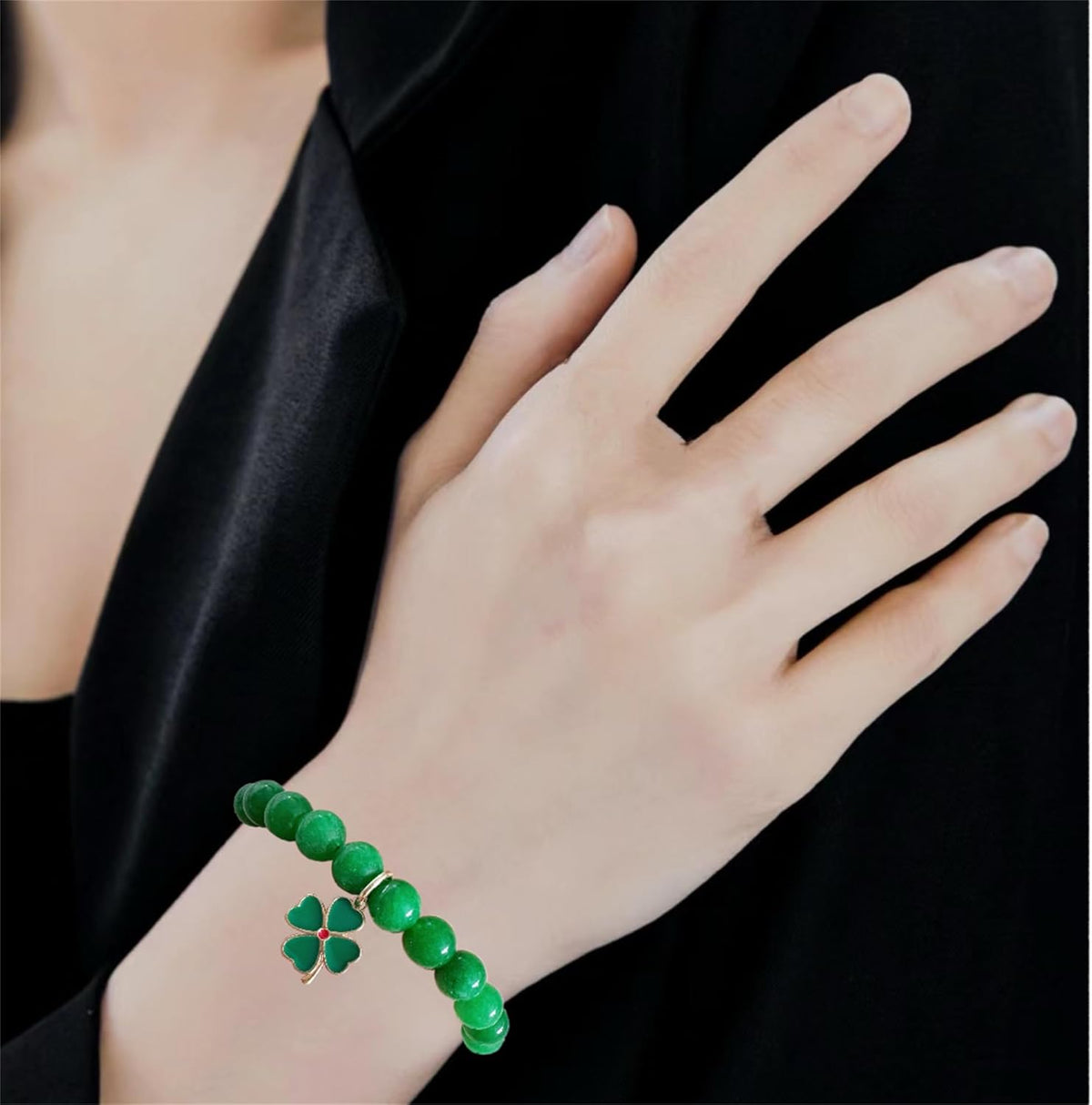 Bovemee Four-Leaf Clover Bracelet – Thoughtful Valentine's Day Gift for Her, Stretch Lucky Charm Jewelry