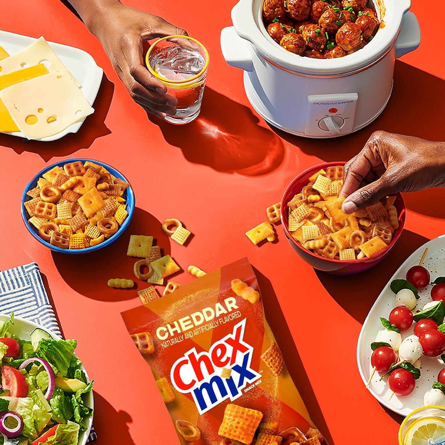 Chex Mix Cheddar Snack Mix – Kids Lunchbox Snack for School, 13.5 oz Family Bag