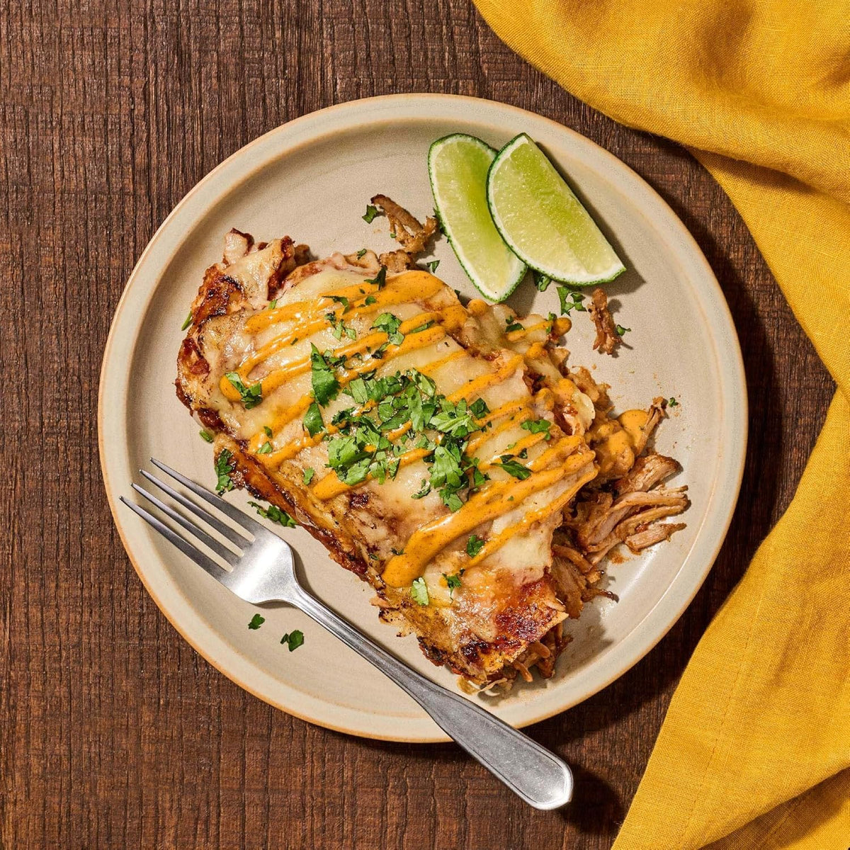 Cholula Chipotle Cremosa Sauce – Mindful Eating Companion for Weeknight Meal Prep, Creamy Medium Heat Drizzle, 8 fl oz