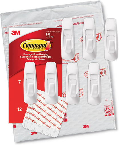 Command Large Utility Hooks – Cozy Living Room Wall Decor for Stockings and Garlands