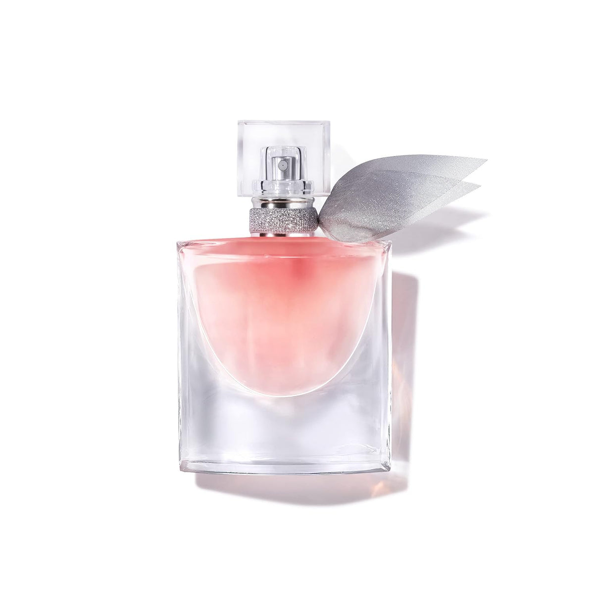 eau de parfum concentration with 12-hour claimed scent longevity