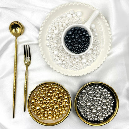 edible sugar-based sprinkles with a crispy coated texture