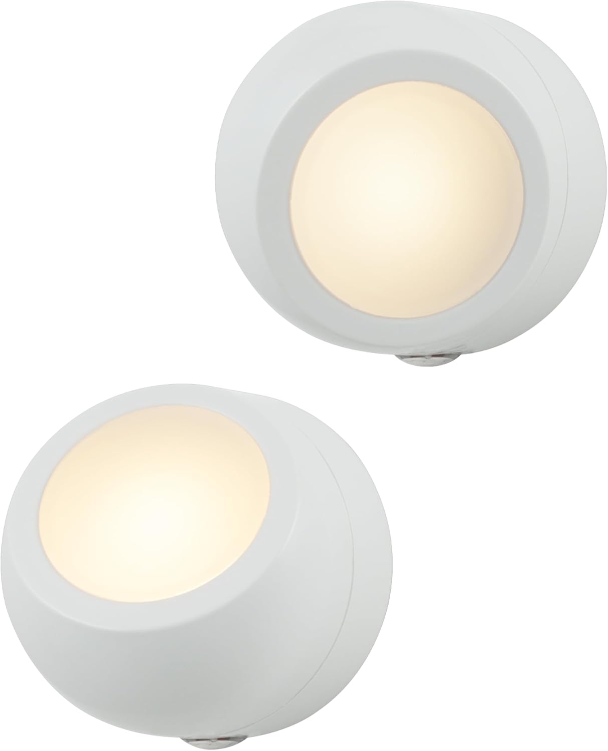 Energizer Plug-in LED Night Light – Flameless Staircase and Hallway Safety Light with Dusk-to-Dawn Sensor