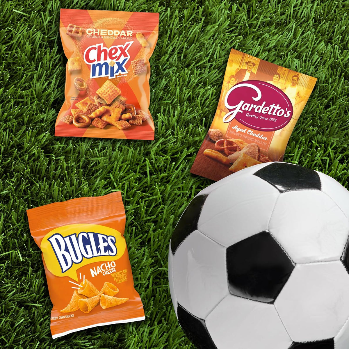 General Mills Cheesy Snack Variety Pack – Hostess Gift Box for Holiday Parties, 20 Bags of Cheddar Chex Mix, Nacho Bugles & Gardetto's