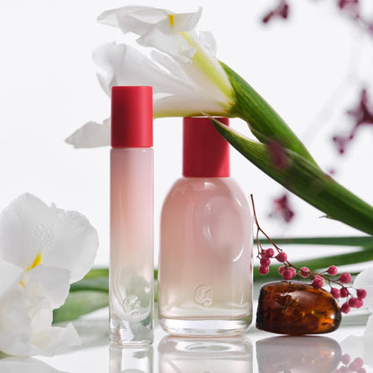 Glossier You Eau de Parfum – High-End Gifting Fragrance, Iconic Thumbprint Bottle in 1.7 oz