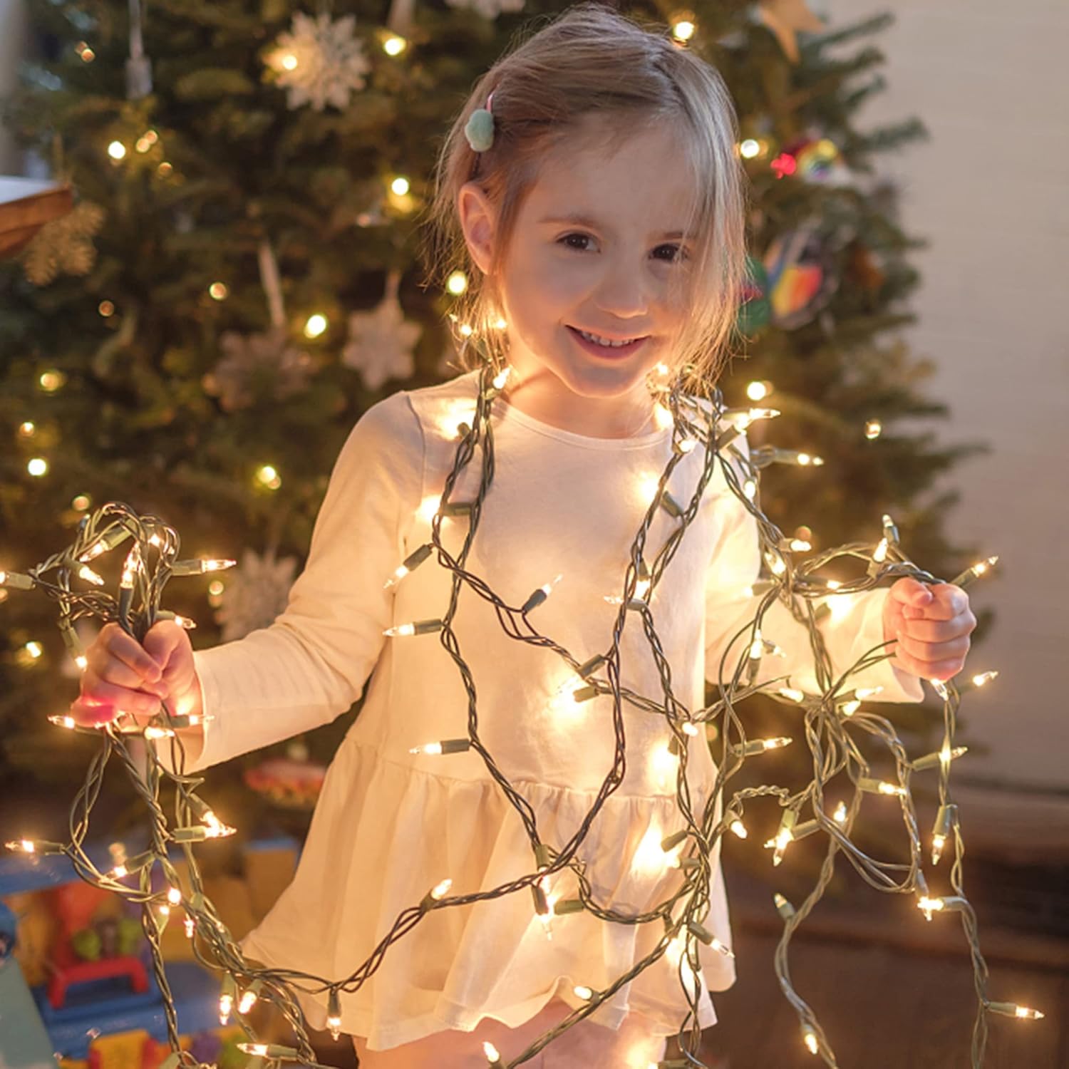 Holiday Classic 150-Bulb Incandescent String Lights for Christmas Tree and Cozy Living Room Ambiance, Warm White