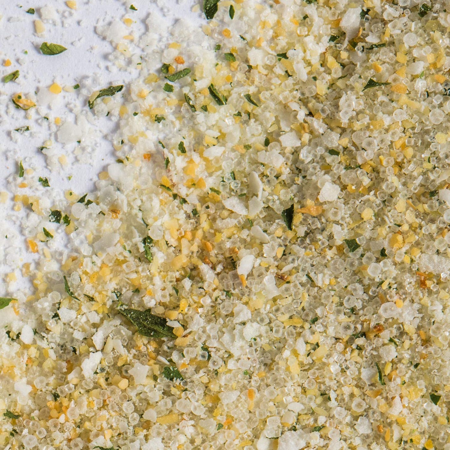 Lawry's Coarse Ground Garlic Salt with Parsley – No MSG Added Seasoning for Label-Conscious Home Cooks