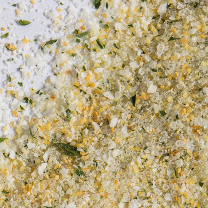 Lawry's Coarse Ground Garlic Salt with Parsley – No MSG Added Seasoning for Label-Conscious Home Cooks
