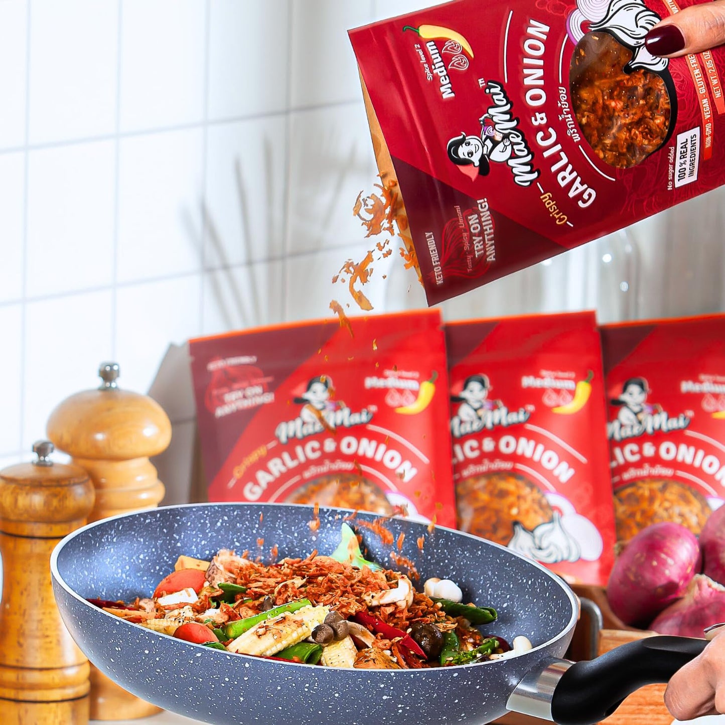 MaeMai Medium Spice Crispy Thai Onion & Garlic - Instant Flavor Upgrade for Office Lunches, Study Snacks, and Quick Work-from-Home Meals