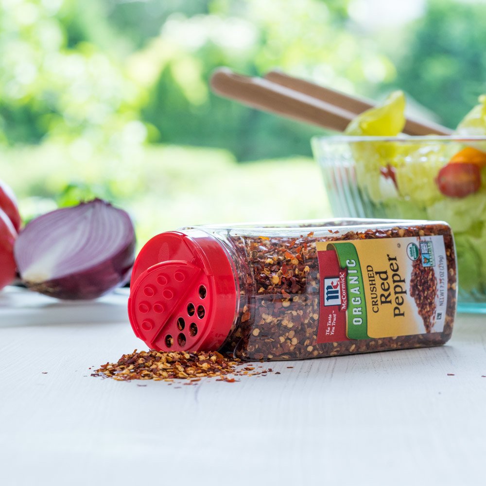 McCormick Organic Crushed Red Pepper 7.75 oz – Thoughtful Housewarming Gift for New Home Cooks