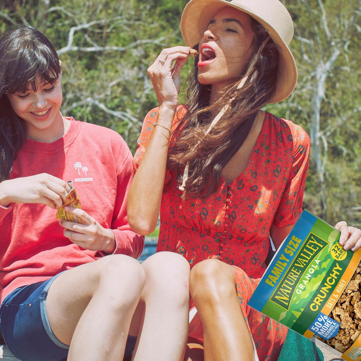Nature Valley Crunchy Granola Oats and Honey – Pantry Staple for Kids Snacking and School Lunches, 24 oz Pouch