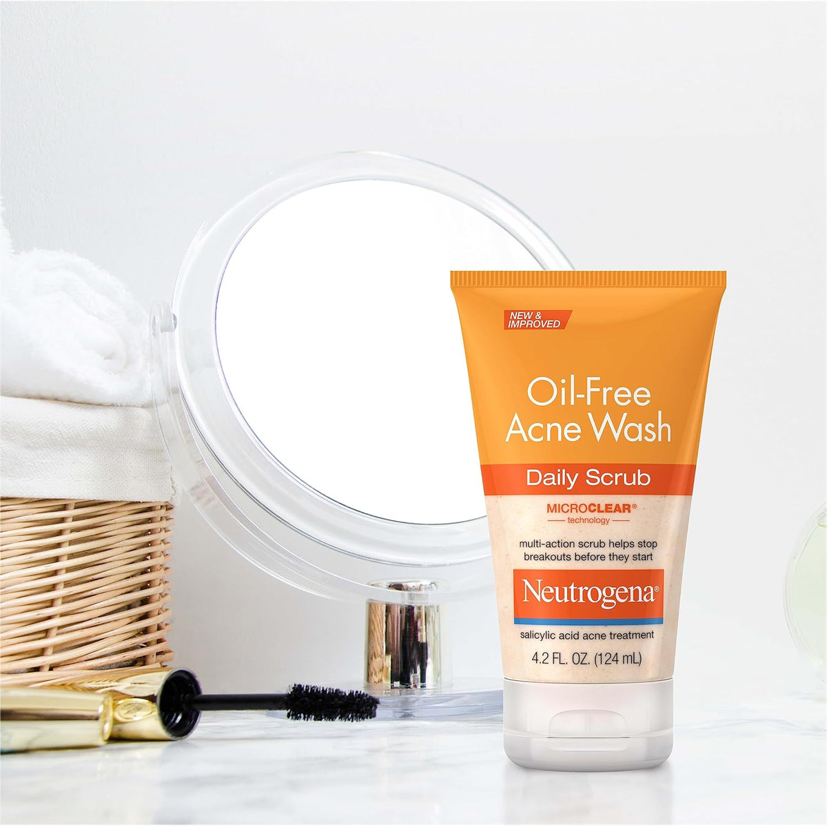 Neutrogena Oil-Free Acne Face Wash with 2% Salicylic Acid – Clean Vanity Staple for a Streamlined Skincare Shelf
