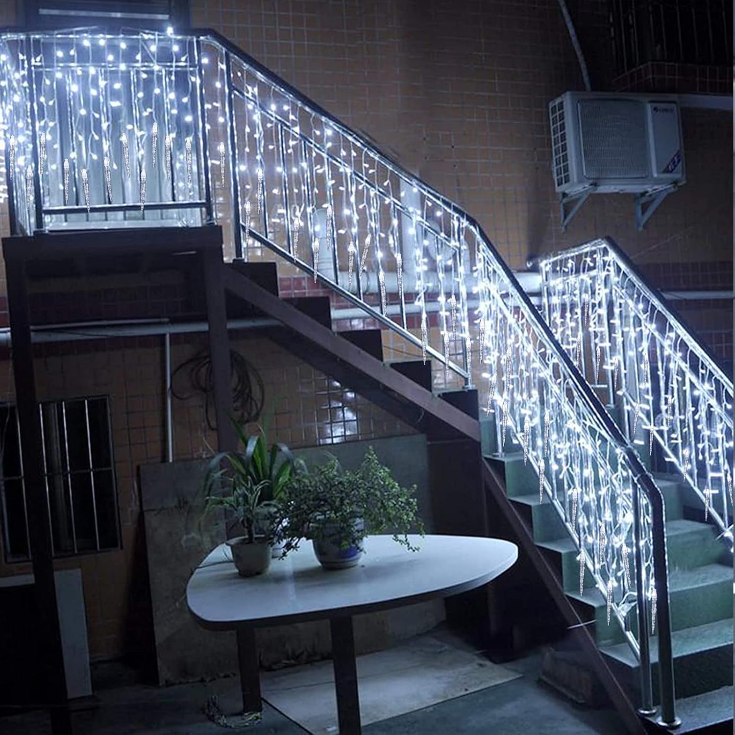 Ollny Icicle Curtain Lights for Living Room Window Backdrop, 360 LED Warm White Fairy Lights with 8 Modes for Cozy Bedroom Aesthetic