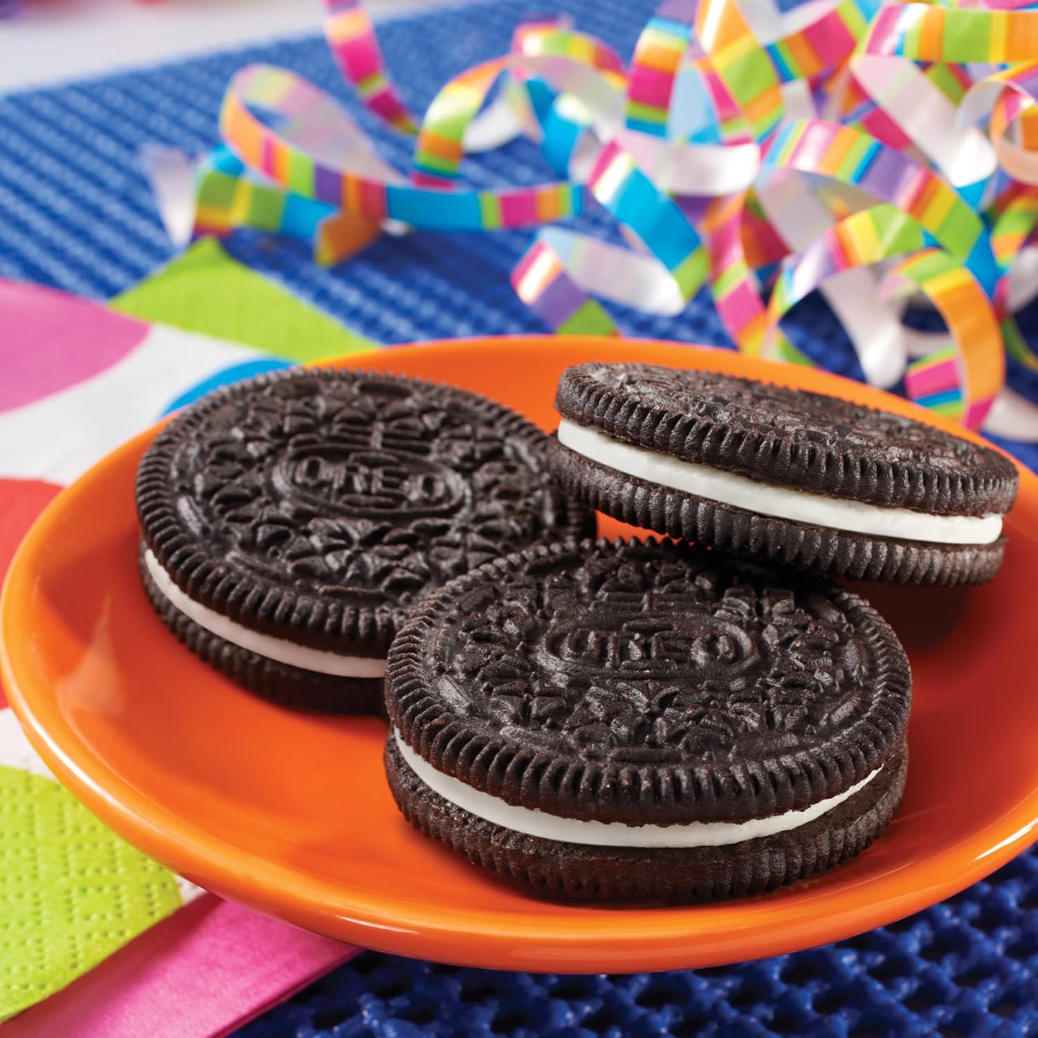 OREO Chocolate Sandwich Cookies, Party Size 24.16 oz – Office Breakroom Shareable Snack for Work Meetings