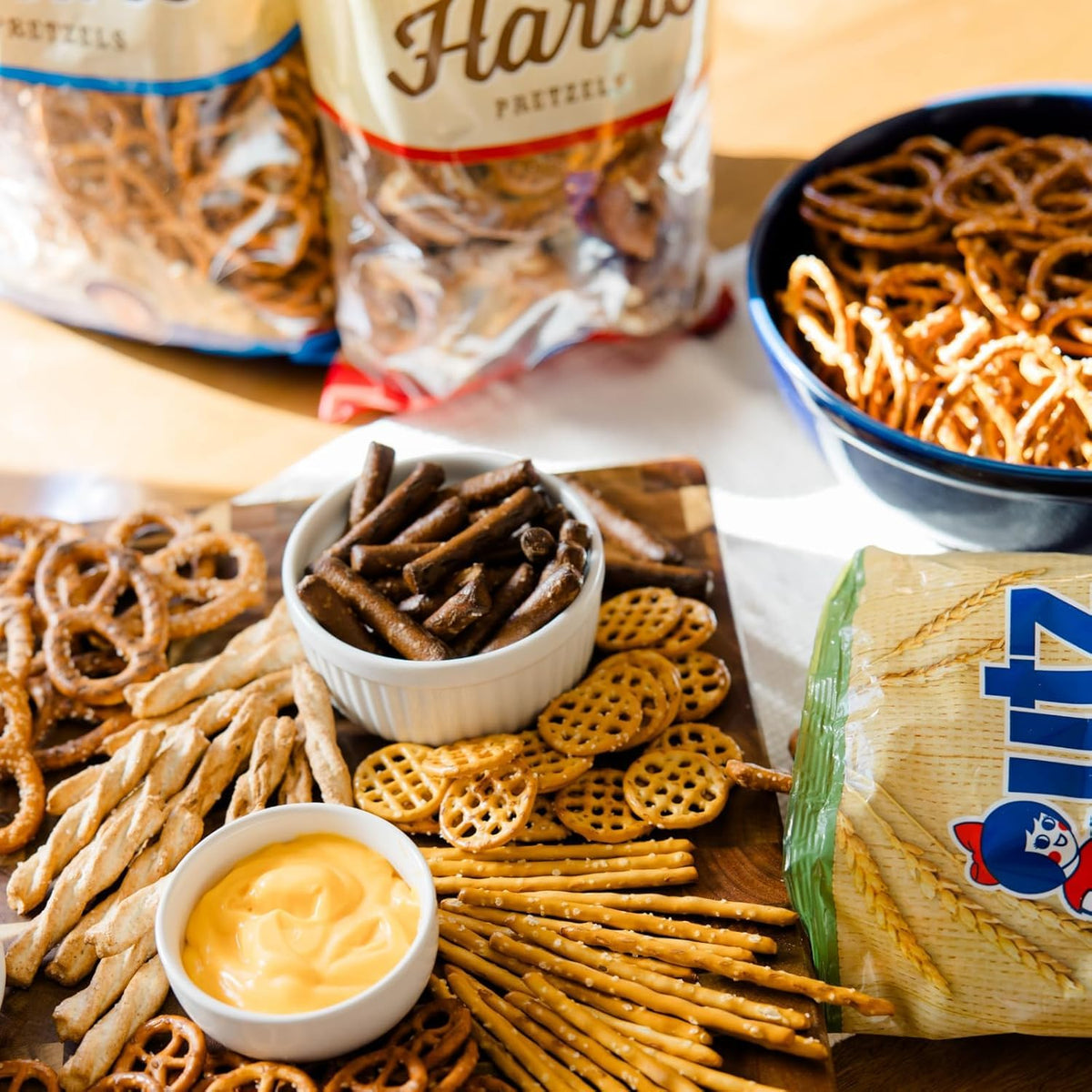 Utz Bulk Pretzel Nuggets 52 oz Resealable Barrel – Family Pantry Staple for Playdates, Game Nights, and Kids' Snack Drawer